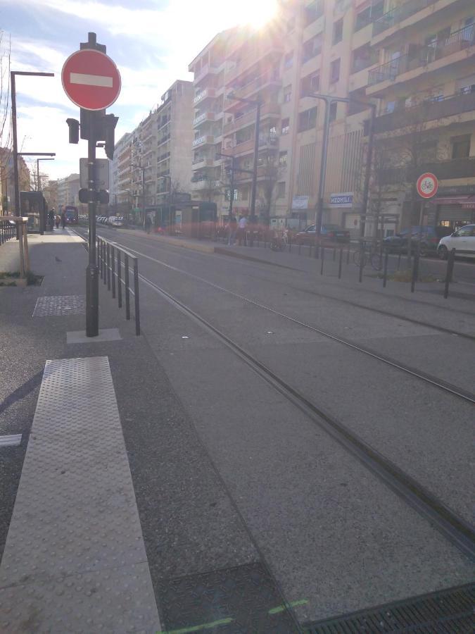 Elegant F1 Proche Tramway Et Plage Nisa Exterior foto